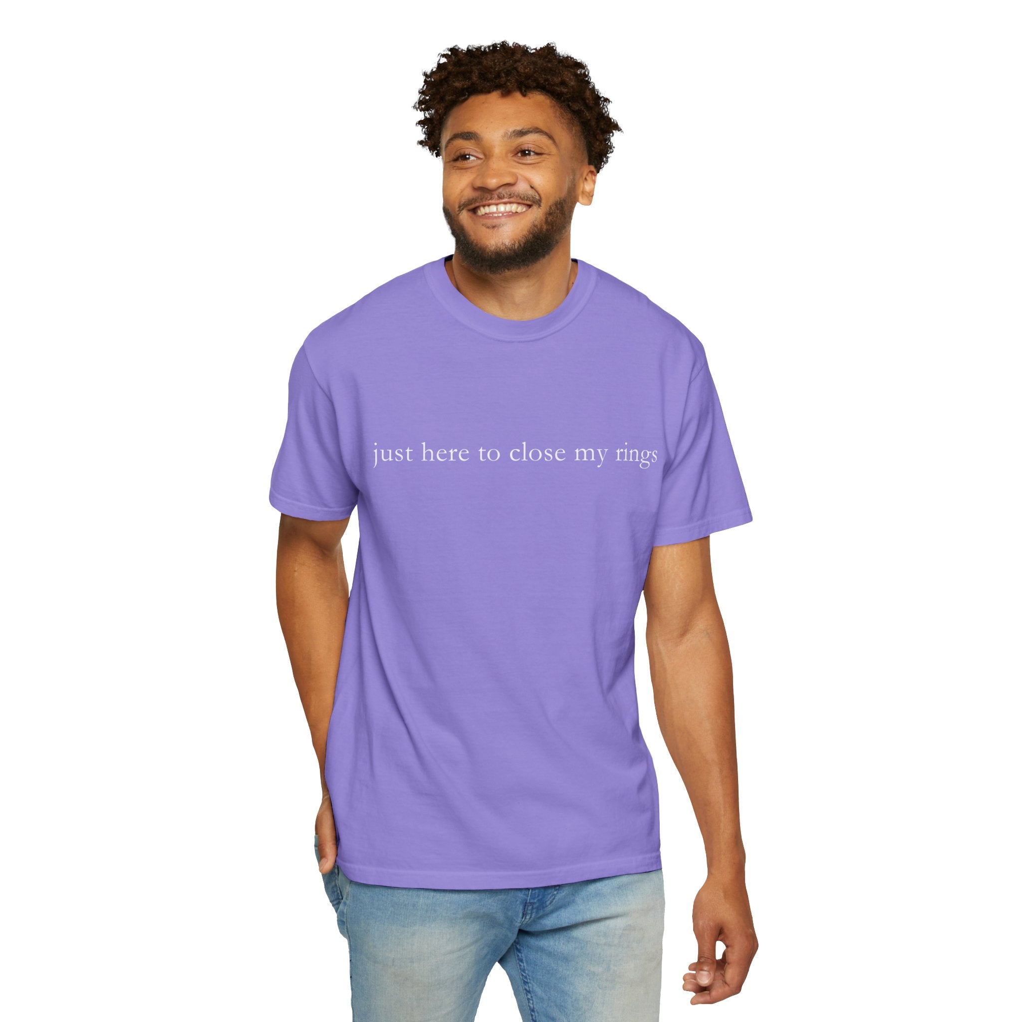"Just Here To Close My Rings" T-Shirt - Trendy Apple Watch Fitness Tee