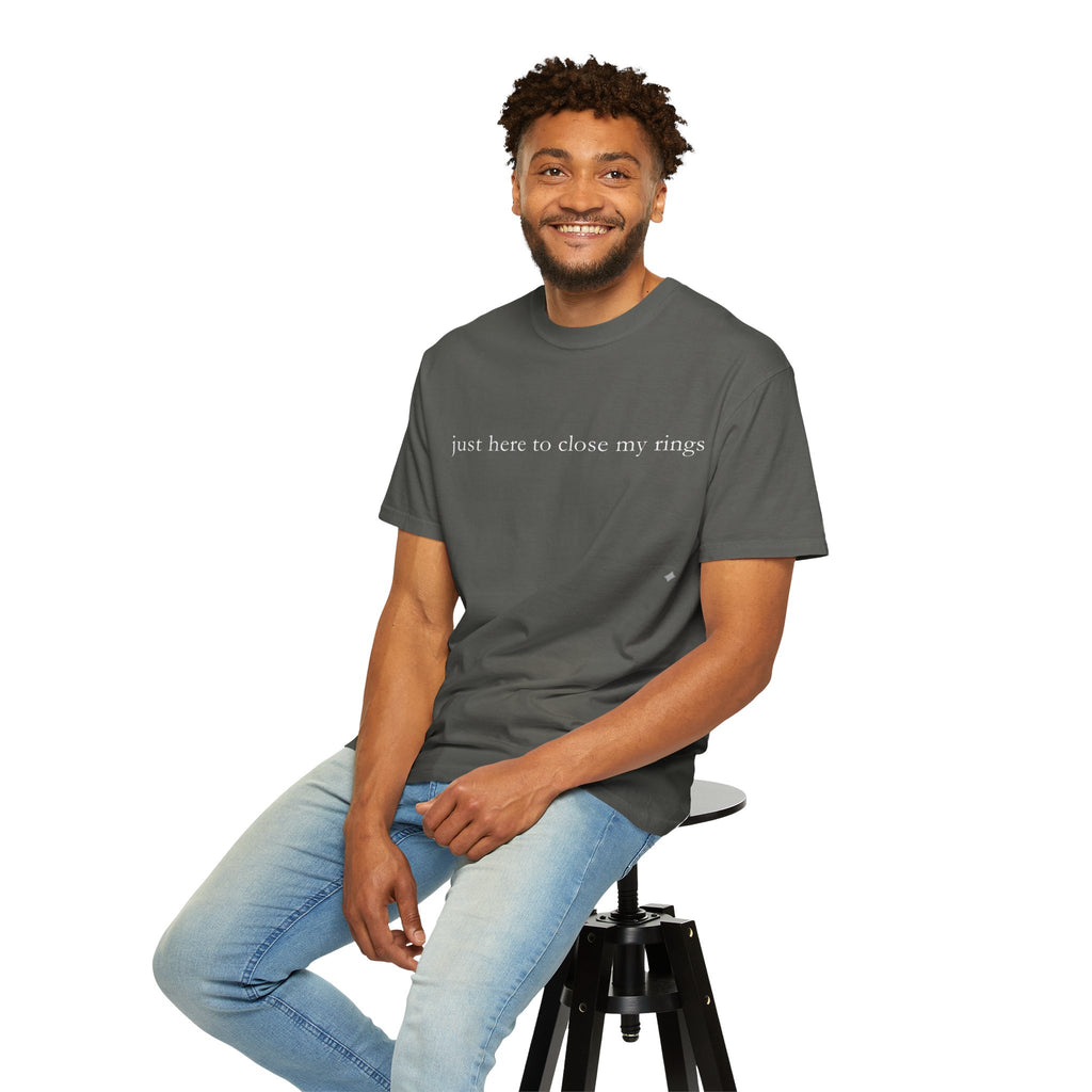 "Just Here To Close My Rings" T-Shirt - Trendy Apple Watch Fitness Tee