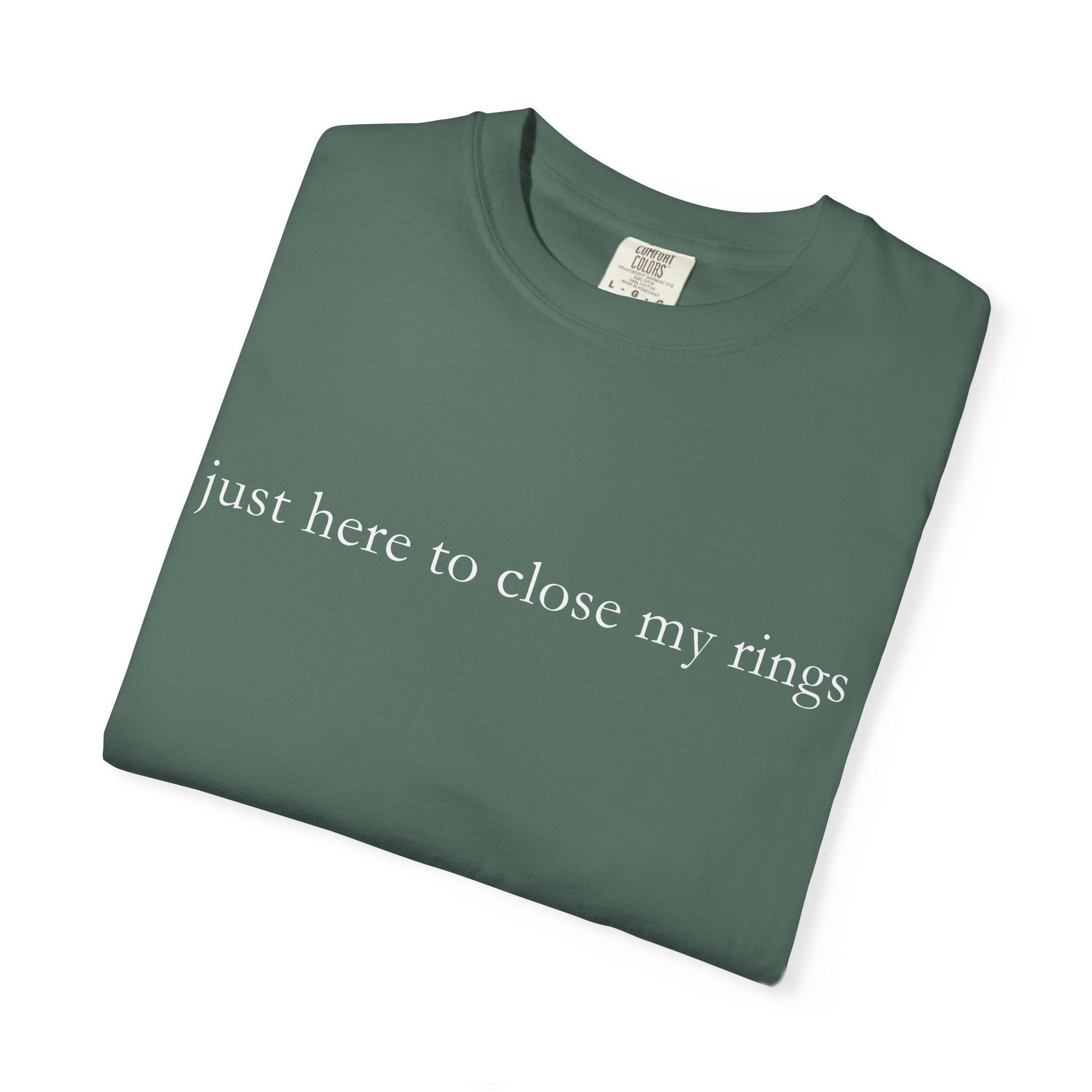 "Just Here To Close My Rings" T-Shirt - Trendy Apple Watch Fitness Tee